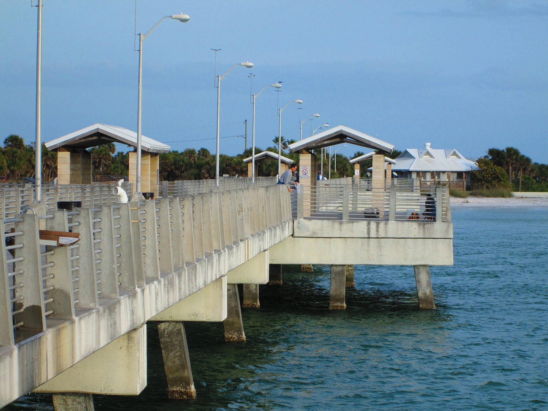 1000' Gulf Pier