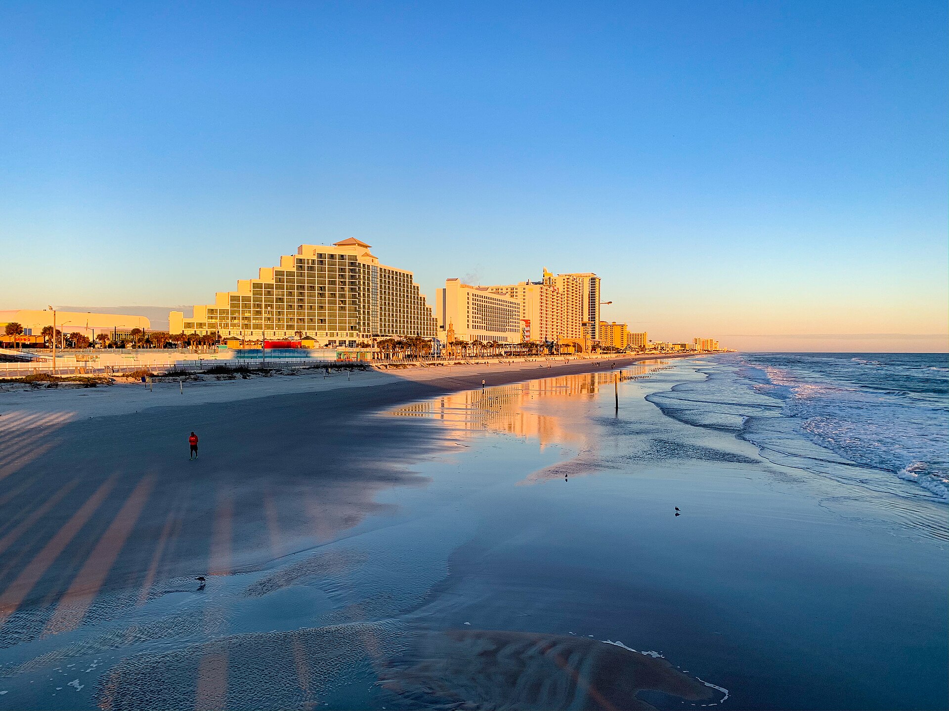 View near Daytona Beach Pier