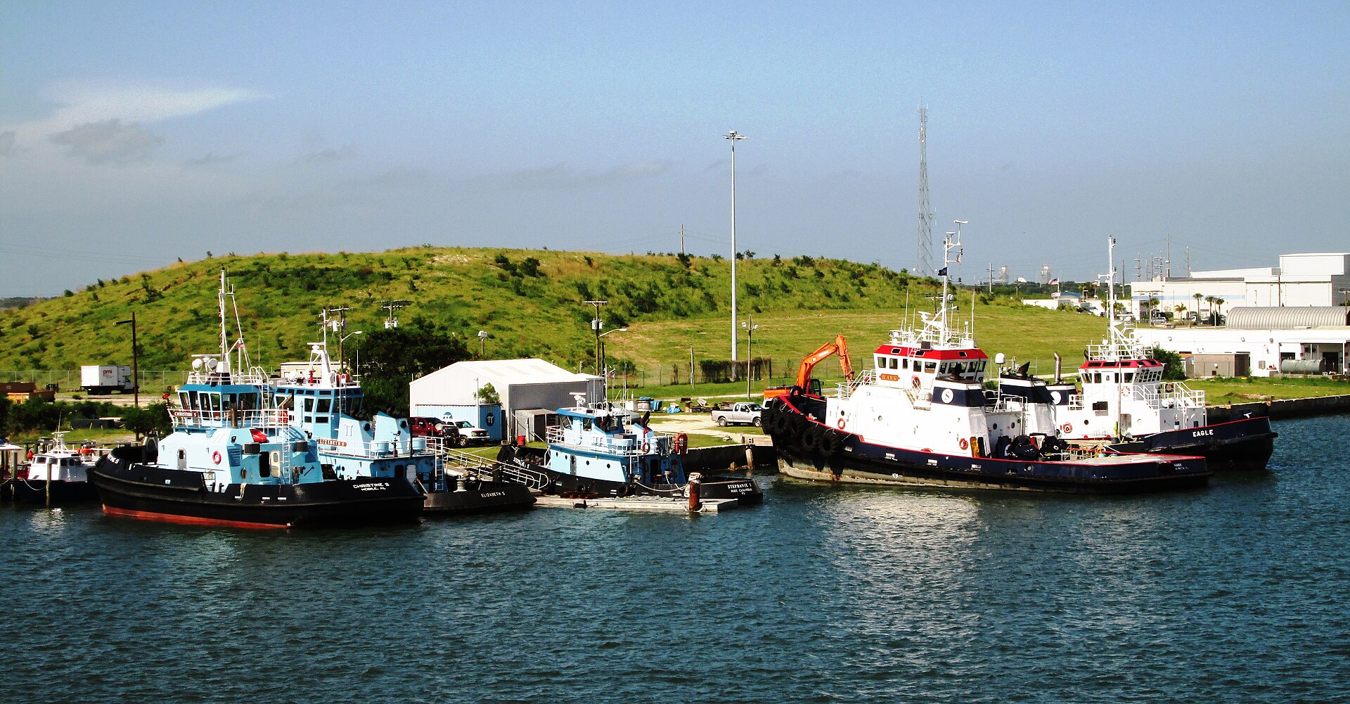 SpaceX Barge Dock